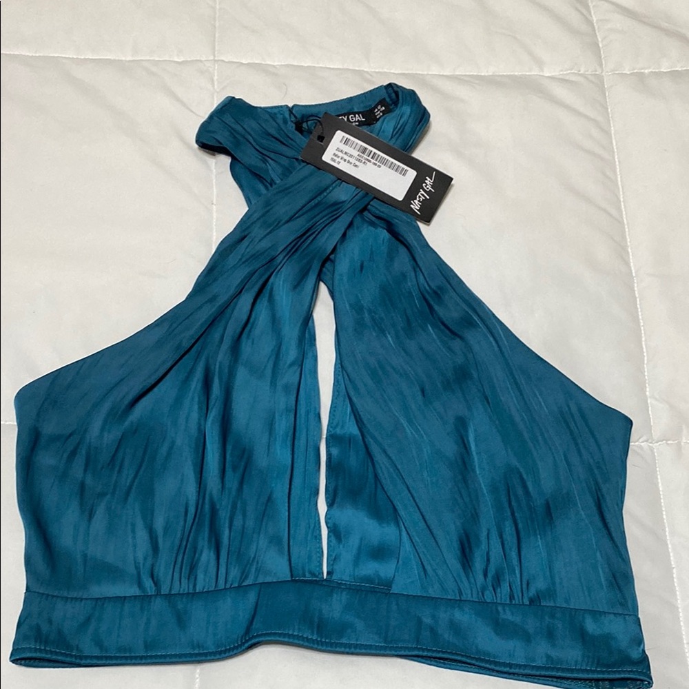 NWT Teal Nasty Gal criss-cross Halter Top size 8.